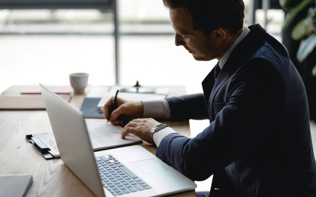 lawyer in laptop